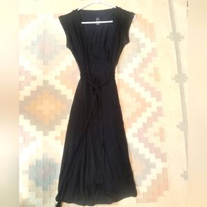 Gap Maternity Wrap dress